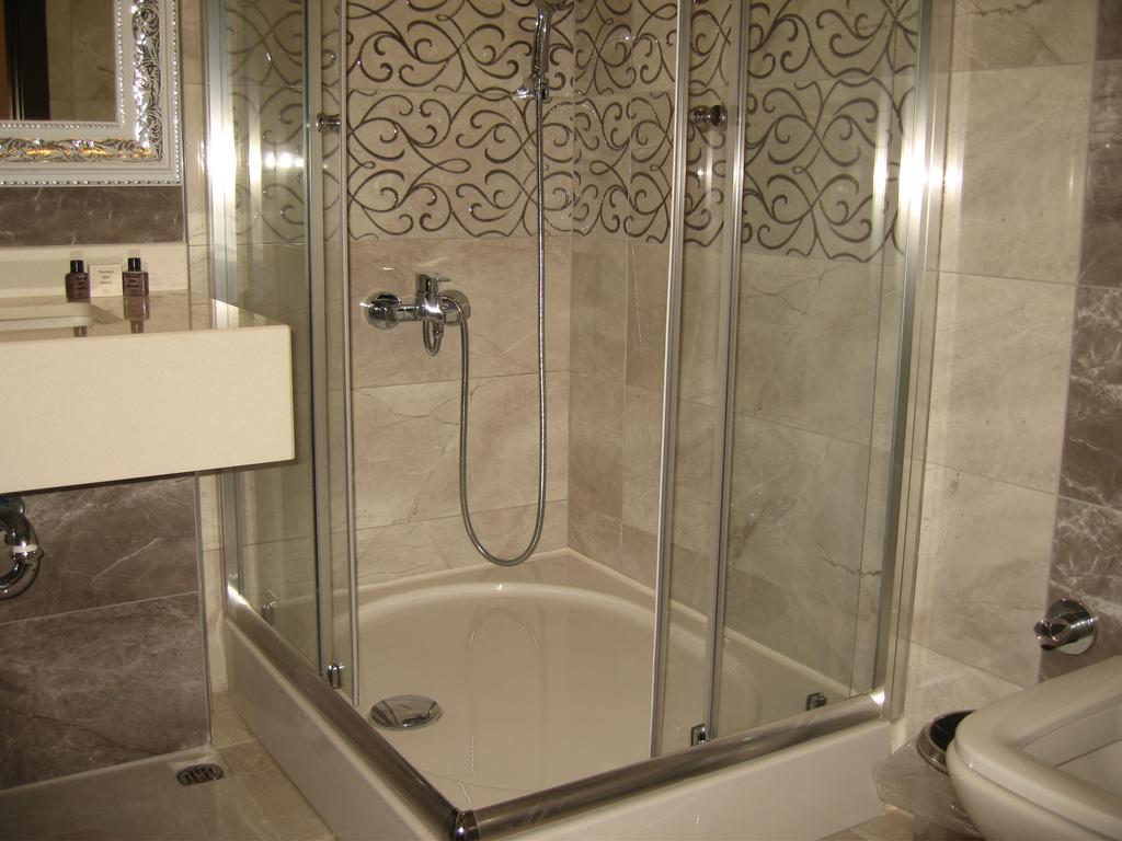 Termal Elit Hotel Gokcedere Rom bilde